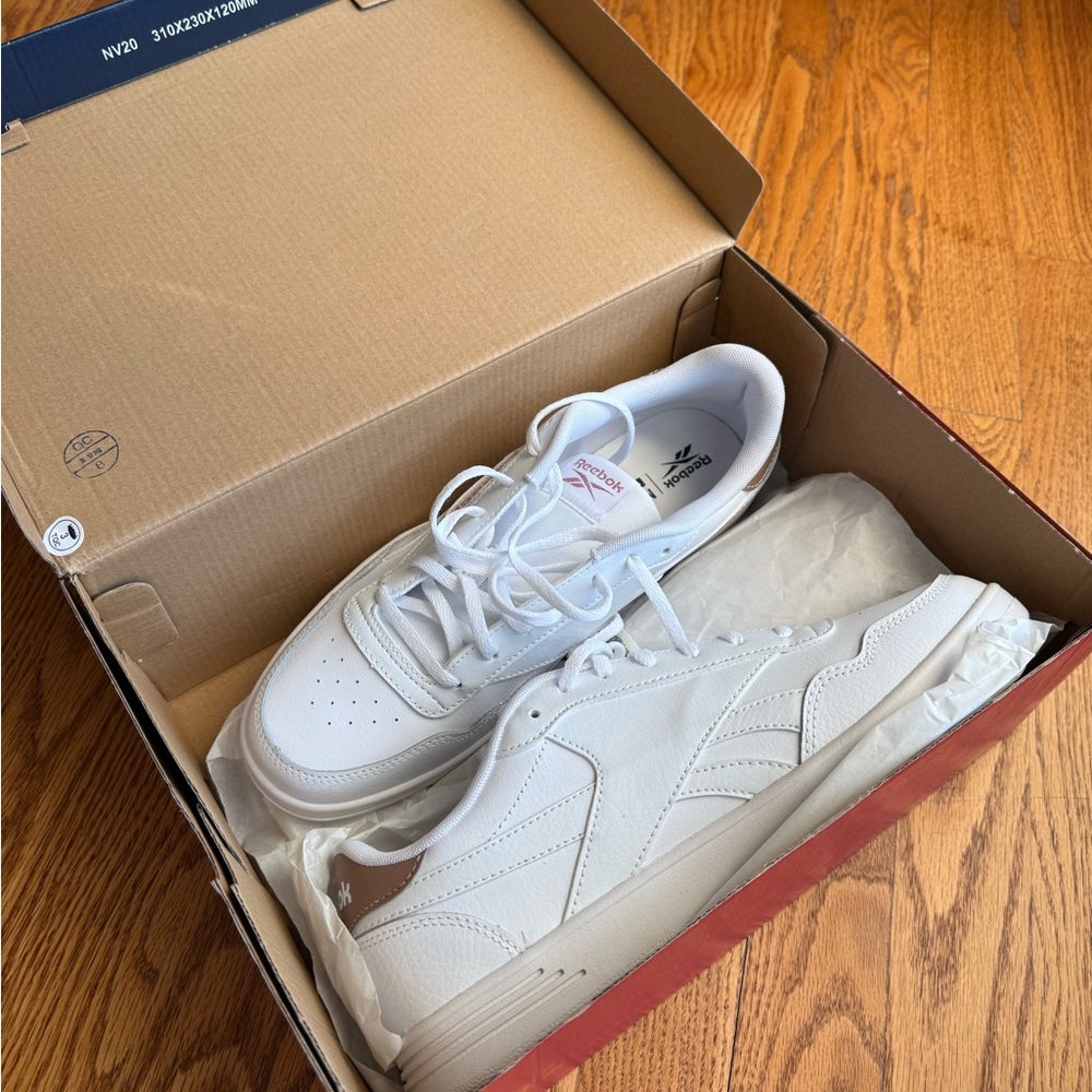 Reebok Court Advance Classic White Sneakers